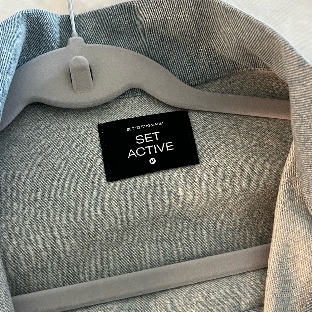 SET Active Denim Jacket - Picture 2 of 3